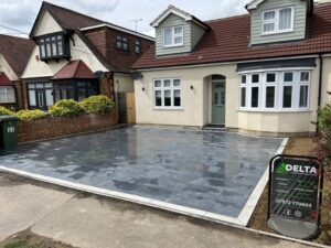 leigh on sea premium porcelain artifical grass landscaping project 5 1